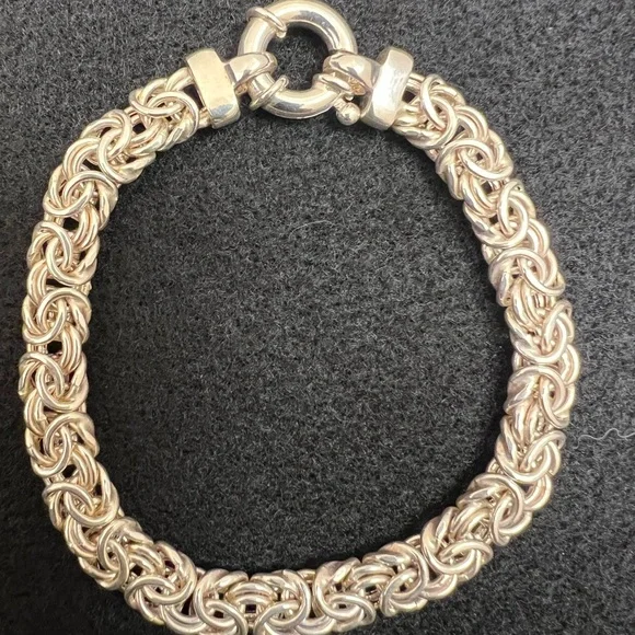 Sterling silver 925 lirm bracelet byzantine EXCELLENT CONDITION! Beautiful piece - Picture 2 of 4